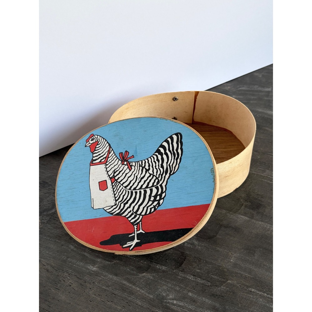 Vintage 1981 Vandor Wooden Chicken Apron Cheese Box Folk Art Decor Oval Hen